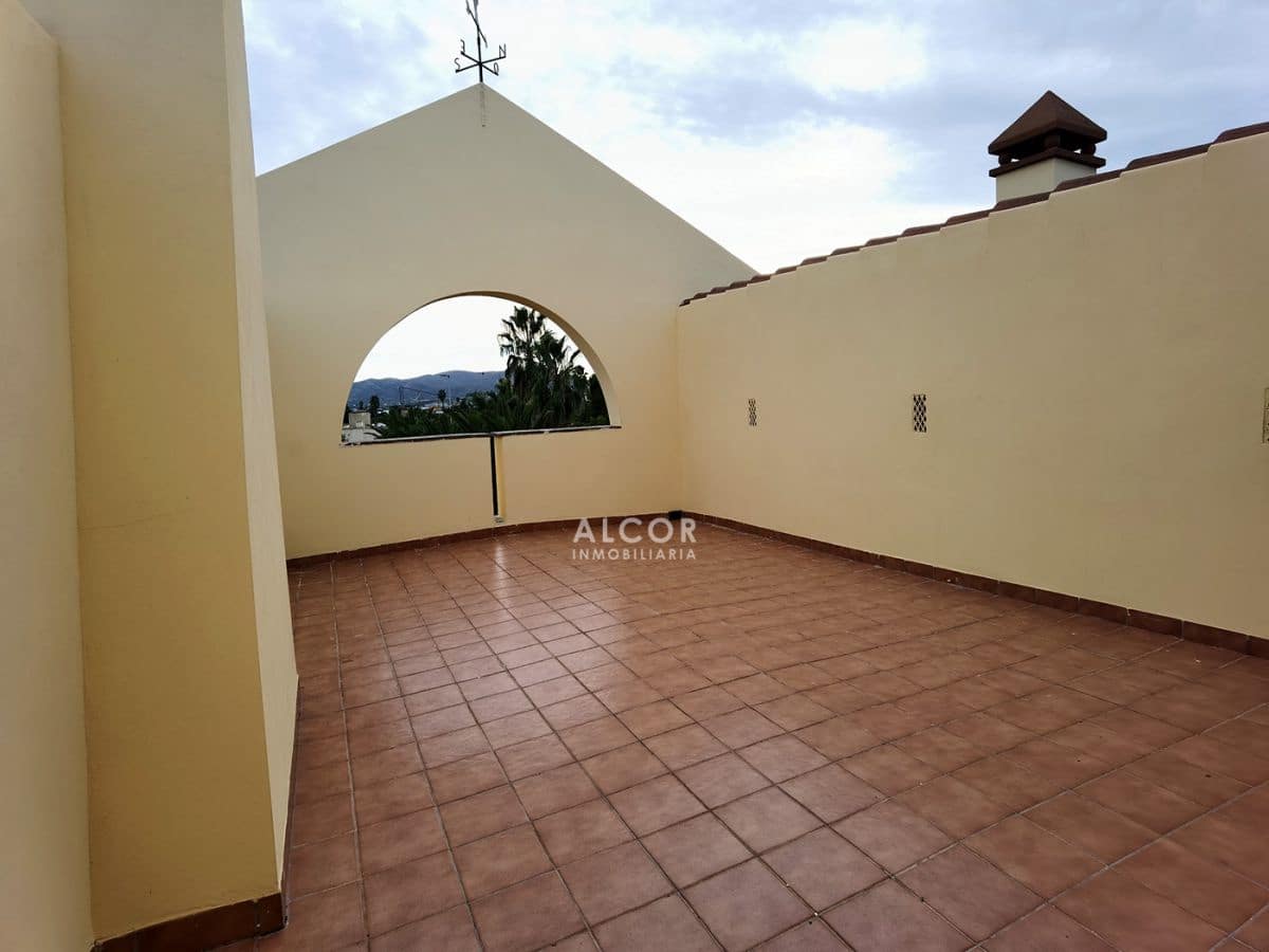 6 soverom Hus til salgs i Benicarlo med garasje - € 750 000 (Ref: 9141856)