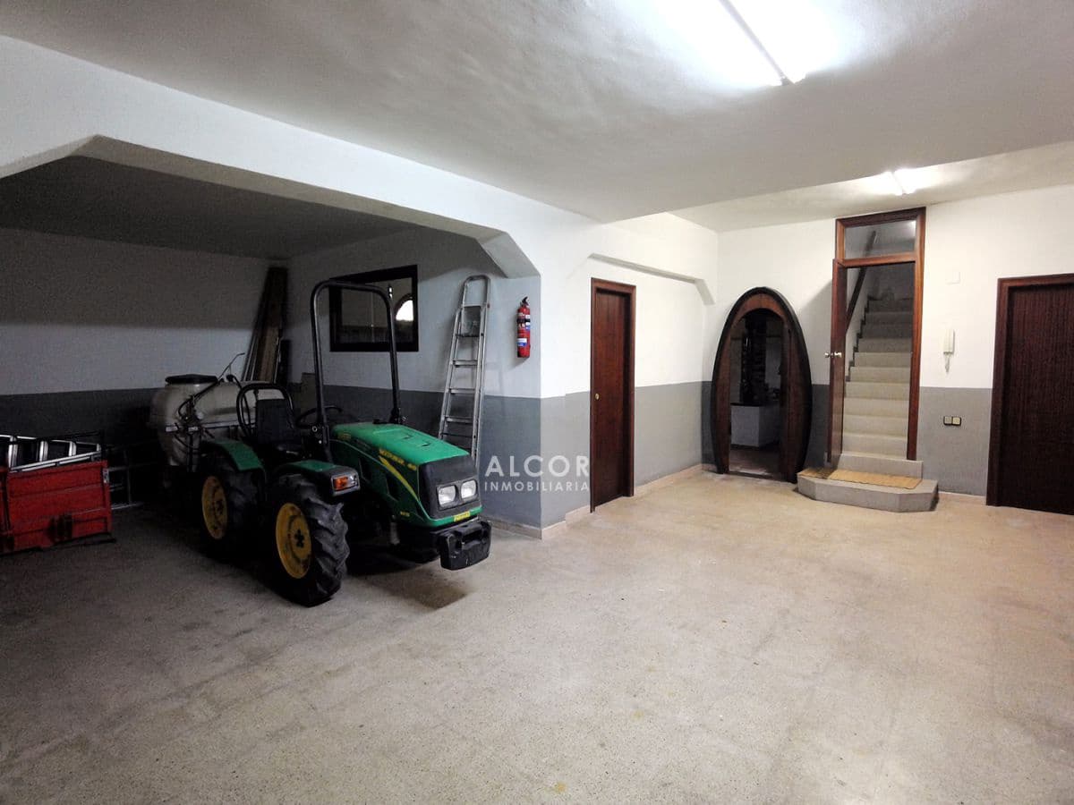 6 soverom Hus til salgs i Benicarlo med garasje - € 750 000 (Ref: 9141856)