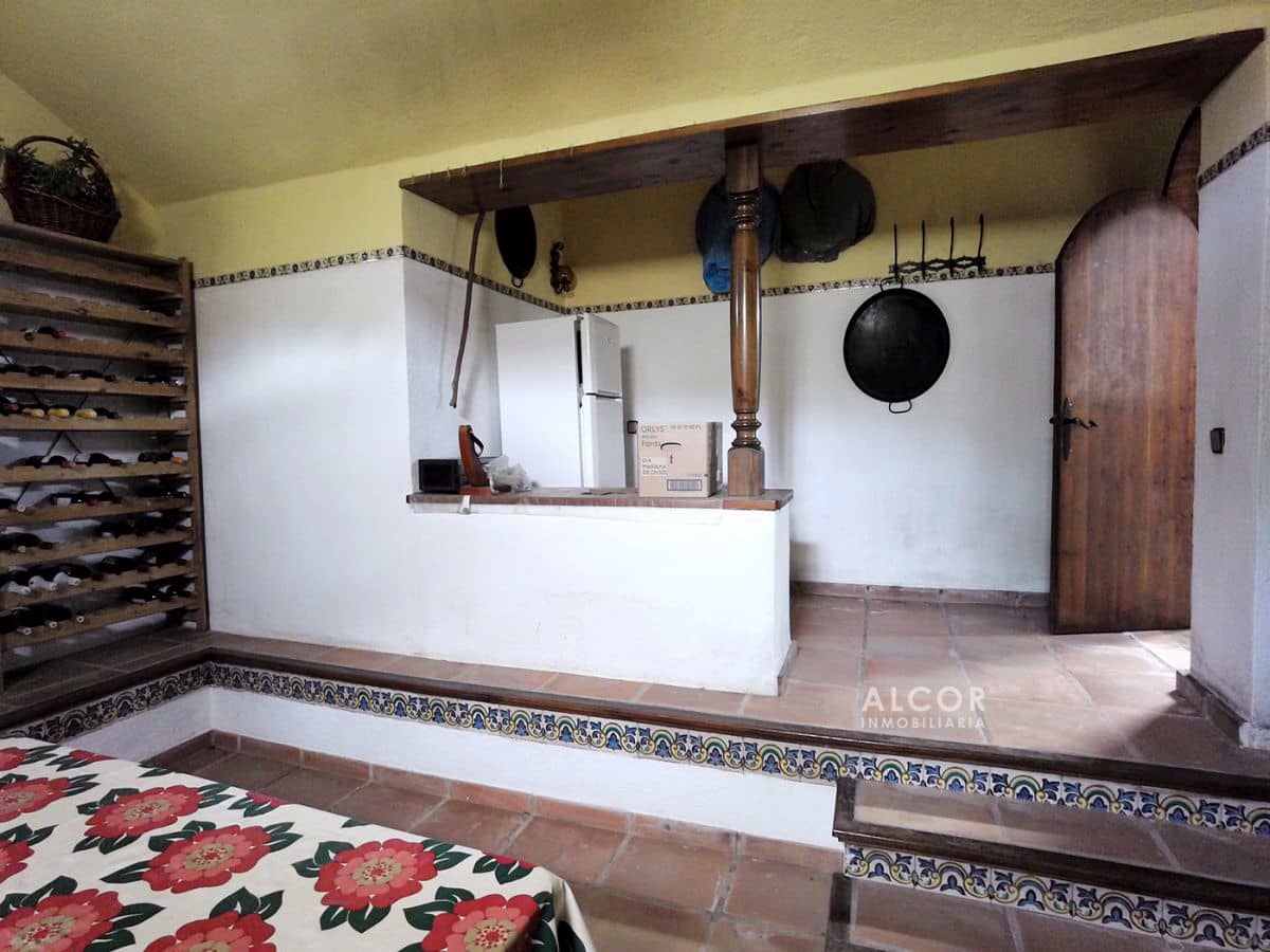 6 soverom Hus til salgs i Benicarlo med garasje - € 750 000 (Ref: 9141856)