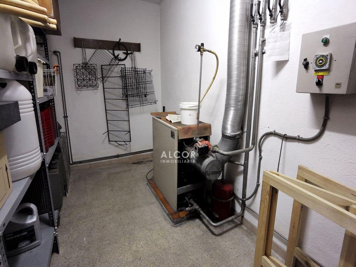 6 soverom Hus til salgs i Benicarlo med garasje - € 750 000 (Ref: 9141856)