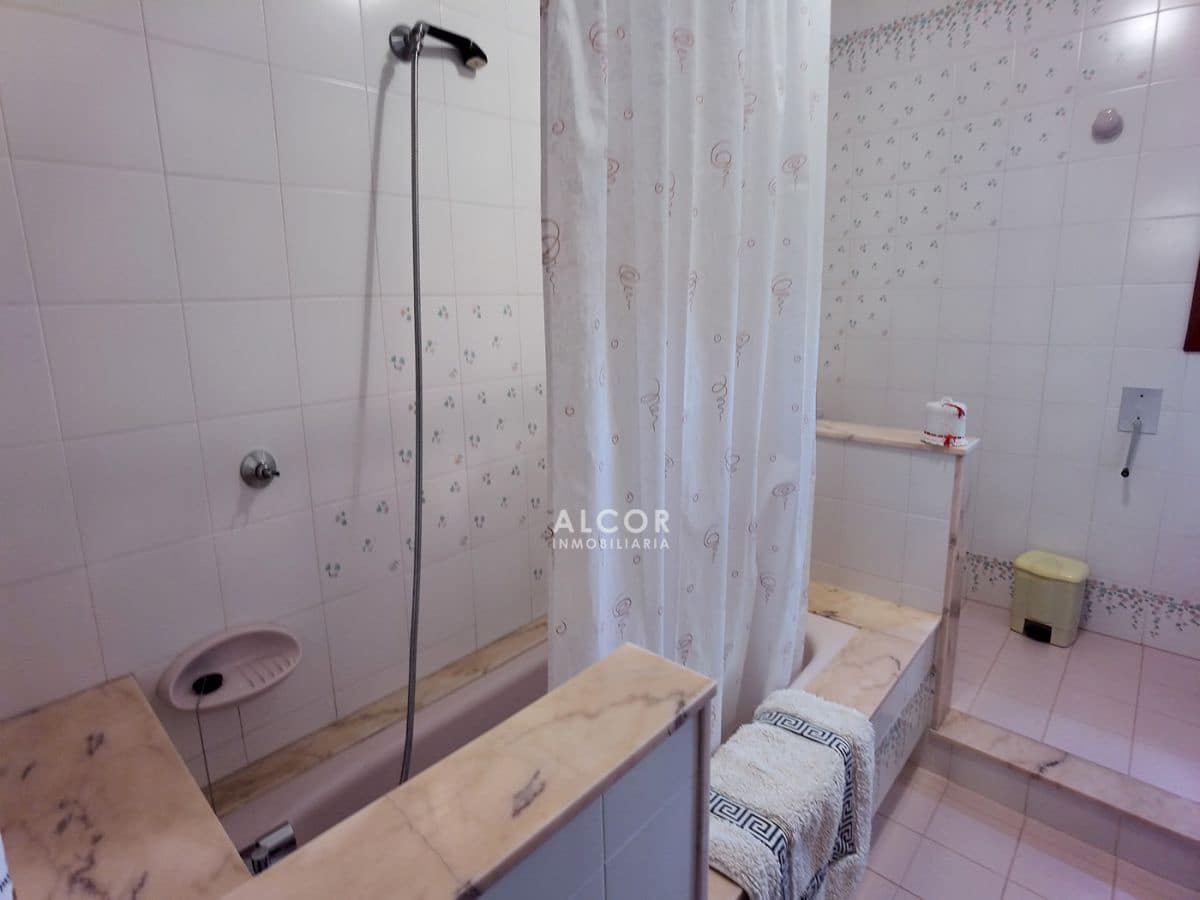 6 soverom Hus til salgs i Benicarlo med garasje - € 750 000 (Ref: 9141856)