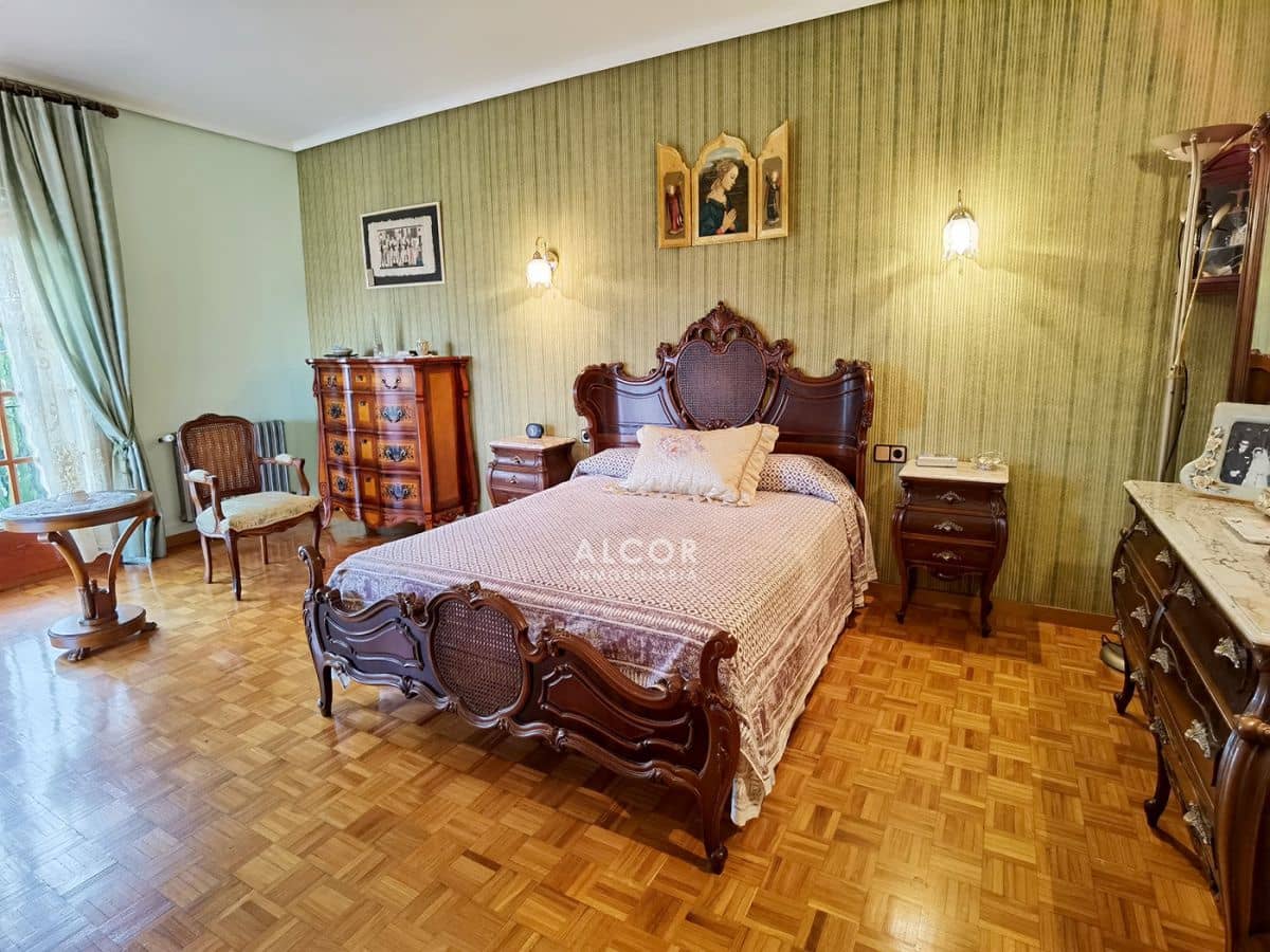 6 soverom Hus til salgs i Benicarlo med garasje - € 750 000 (Ref: 9141856)