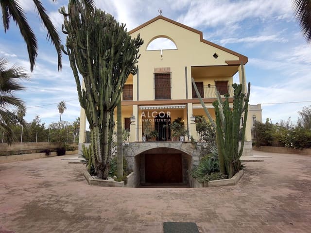 6 slaapkamer Huis te koop in Benicarló met garage - € 750.000 (Ref: 9141856)