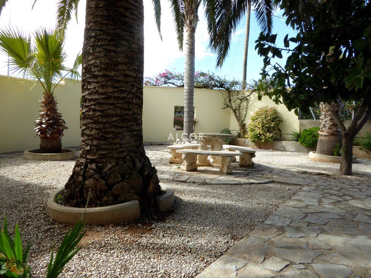 6 soverom Hus til salgs i Benicarlo med garasje - € 750 000 (Ref: 9141856)