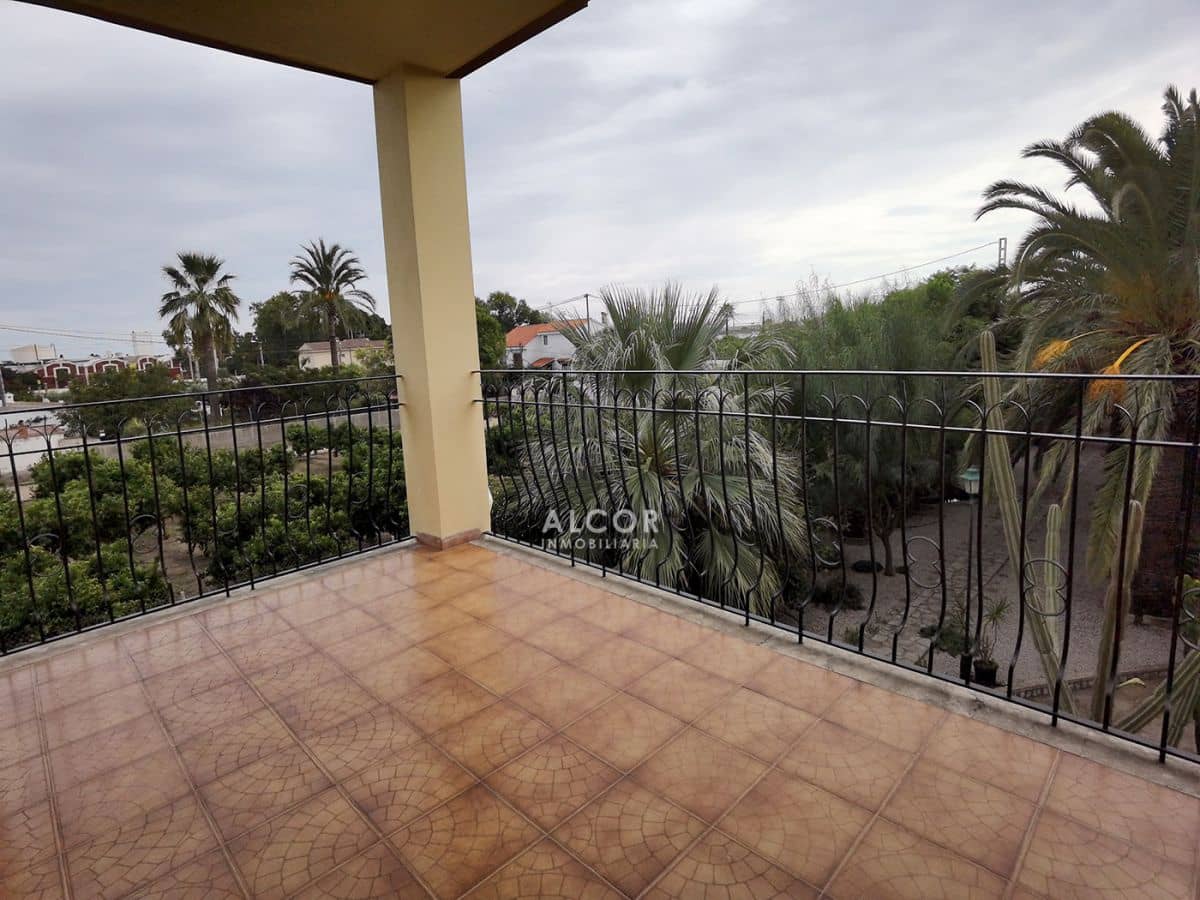 6 soverom Hus til salgs i Benicarlo med garasje - € 750 000 (Ref: 9141856)