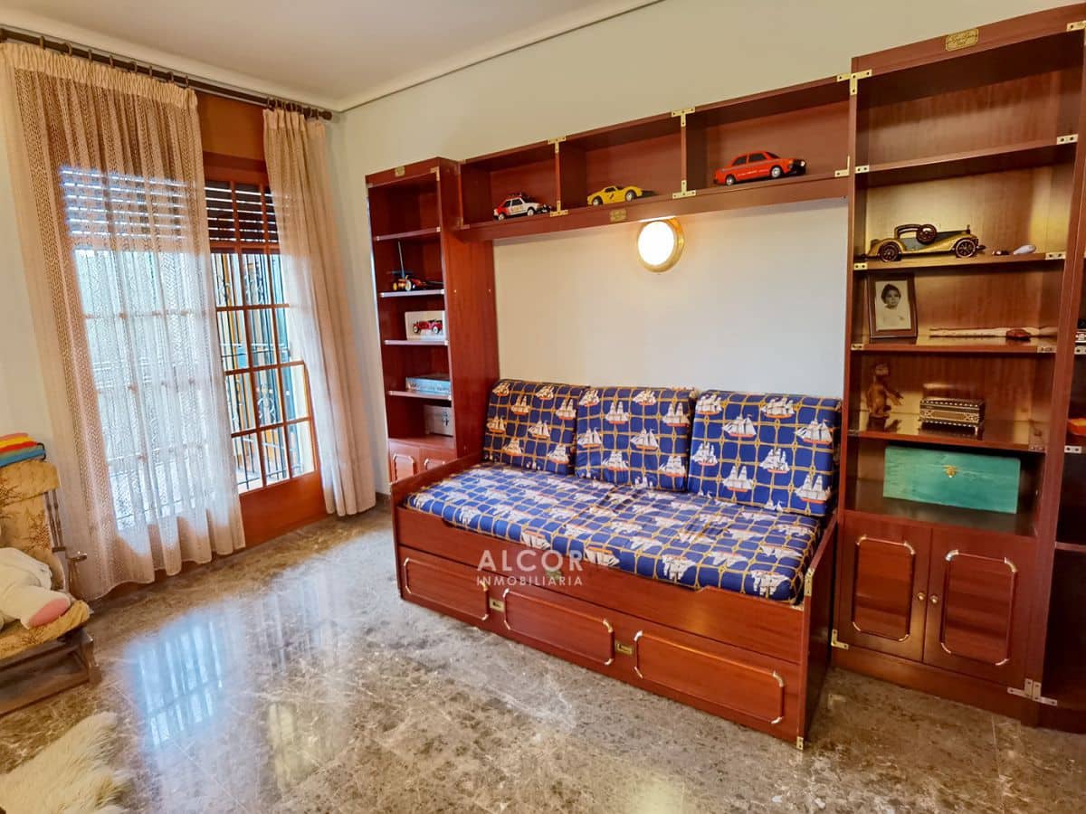 6 soverom Hus til salgs i Benicarlo med garasje - € 750 000 (Ref: 9141856)