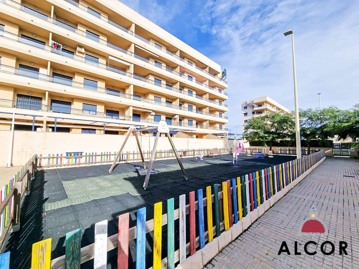 3 soveværelse Lejlighed til salg i Torrenostra med garage - € 195.700 (Ref: 9141857)