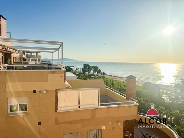 2 bedroom Penthouse for sale in Oropesa  with garage - € 350,000 (Ref: 9141858)