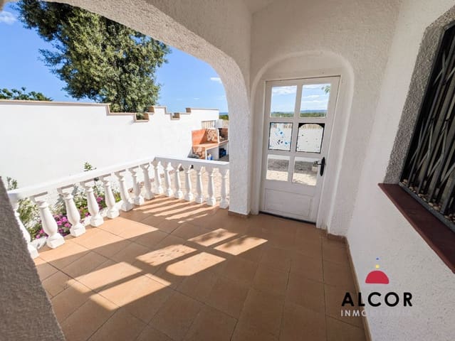 2 slaapkamer Villa te koop in Sant Jordi met garage - € 187.500 (Ref: 9141859)