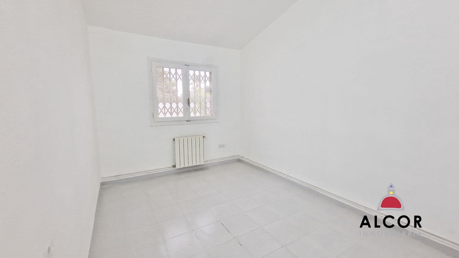 2 soveværelse Villa til salg i Sant Jordi med garage - € 187.500 (Ref: 9141859)