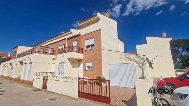 4 slaapkamer Huis te koop in Benicarló met garage - € 405.000 (Ref: 9149688)