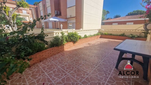 4 slaapkamer Huis te koop in Benicarló met garage - € 405.000 (Ref: 9149688)