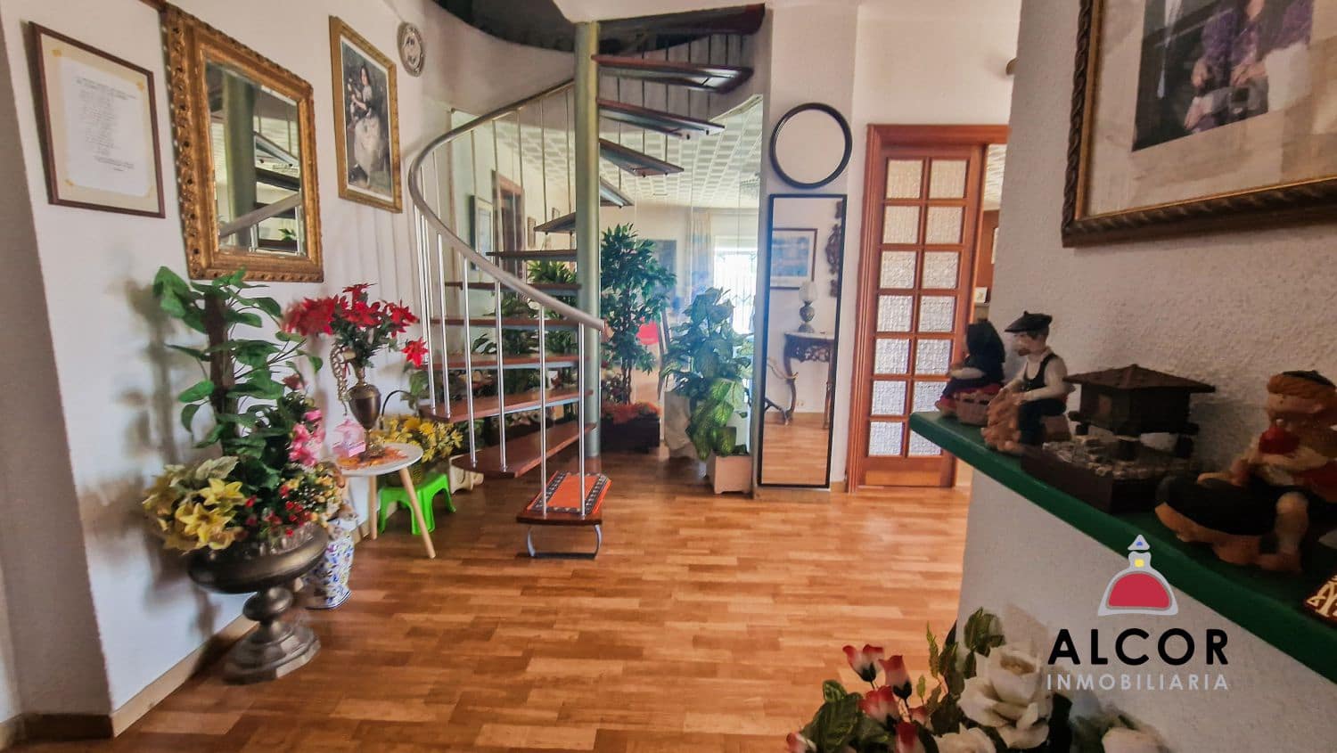 6 soveværelse Villa til salg i Benicarlo med garage - € 1.200.000 (Ref: 9198017)