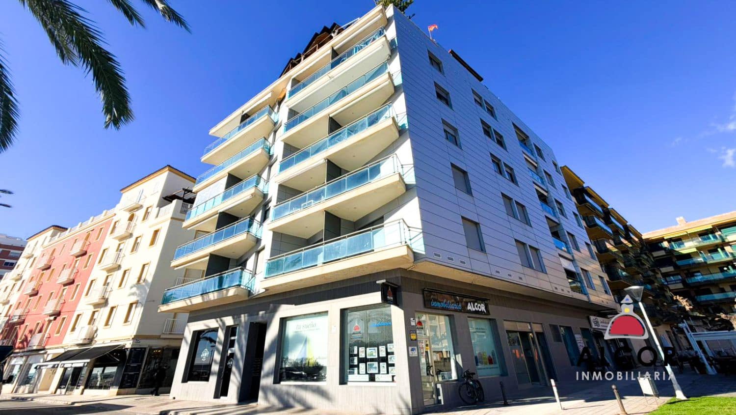 2 bedroom Flat for sale in Benicarlo with garage - € 199,000 (Ref: 9240480)