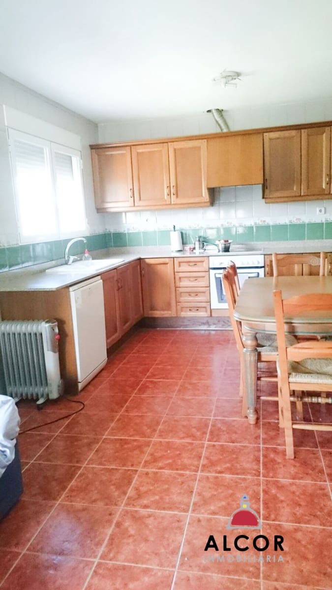 3 soverom Villa til salgs i Calig - € 320 000 (Ref: 9248314)