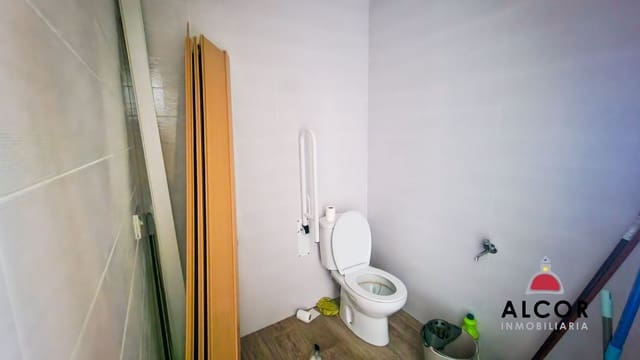 Erhverv til leje i Benicarló - € 1.400 (Ref: 9270015)