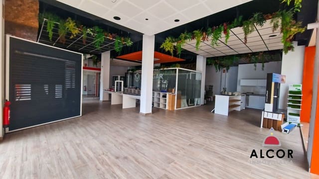 Erhverv til leje i Benicarló - € 1.400 (Ref: 9270015)