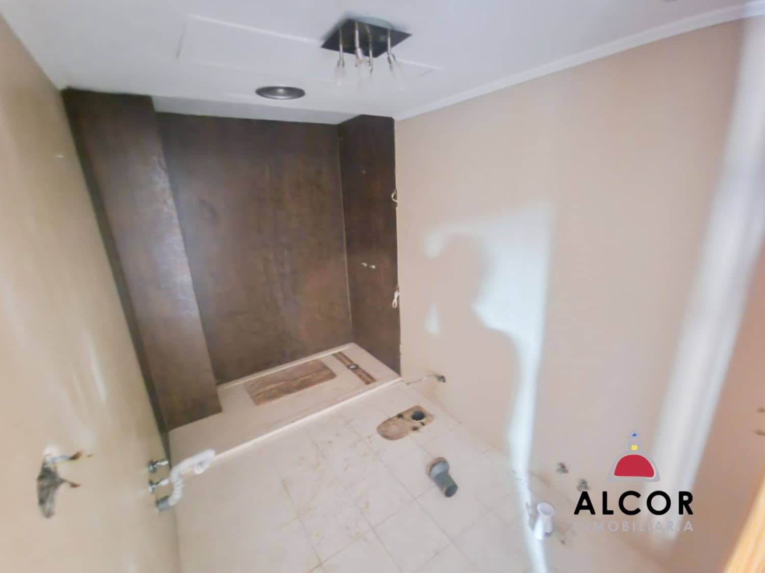 4 bedroom Flat for sale in Alcala de Xivert - € 110,000 (Ref: 9311149)