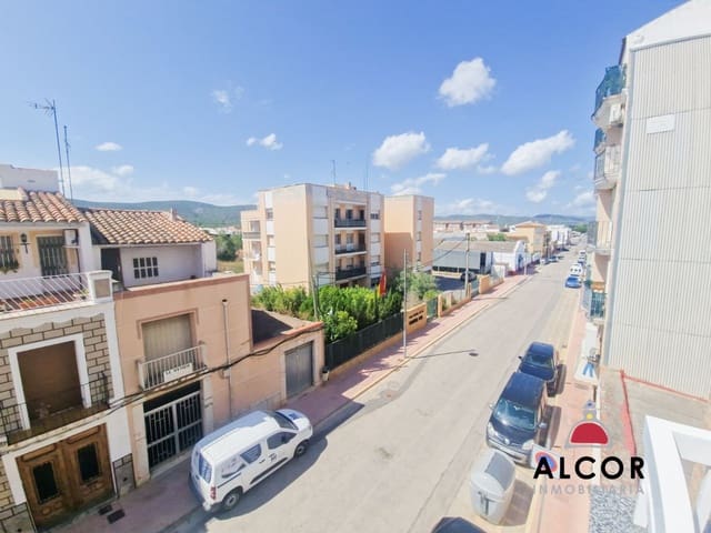 4 bedroom Flat for sale in Alcalá de Xivert - € 110,000 (Ref: 9311149)