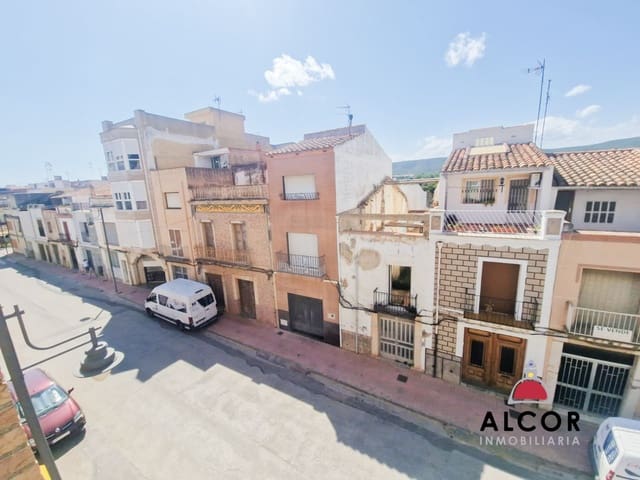 4 bedroom Flat for sale in Alcalá de Xivert - € 110,000 (Ref: 9311149)