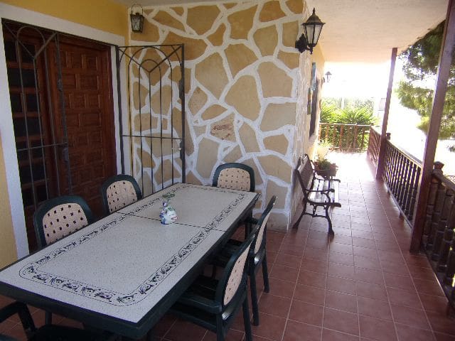 6 soveværelse Villa til salg i Benicarlo med garage - € 340.000 (Ref: 9330930)