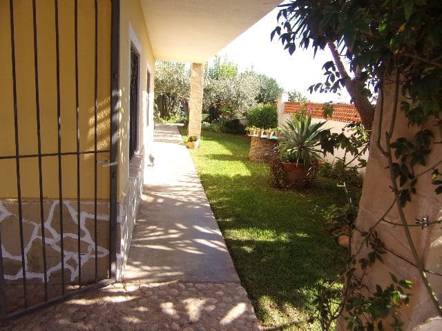 6 soveværelse Villa til salg i Benicarlo med garage - € 340.000 (Ref: 9330930)