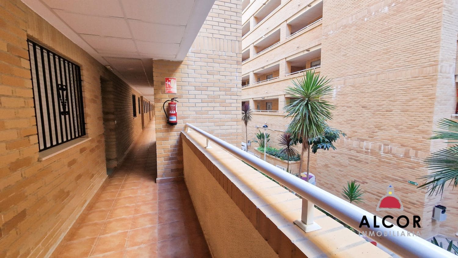 2 chambre Appartement à vendre à Oropesa  avec garage - 125 000 € (Ref: 9345045)