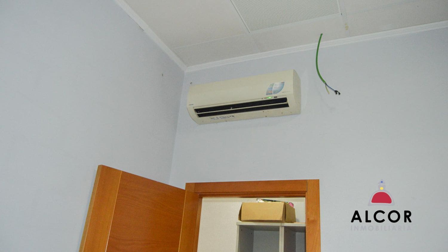 Local Comercial de 2 habitaciones en Oropesa  en venta - 175.000 € (Ref: 9349745)