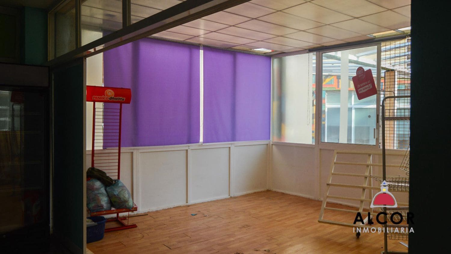 Local Comercial de 2 habitaciones en Oropesa  en venta - 175.000 € (Ref: 9349745)