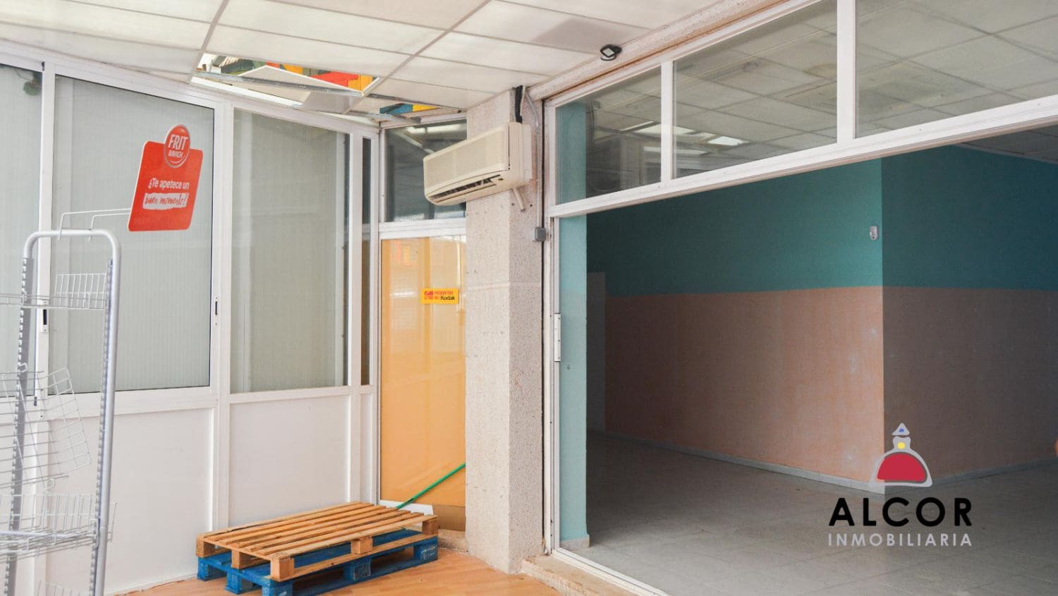 Local Comercial de 2 habitaciones en Oropesa  en venta - 175.000 € (Ref: 9349745)