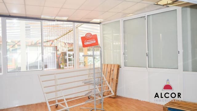 Local Comercial de 2 habitaciones en Oropesa  en venta - 175.000 € (Ref: 9349745)