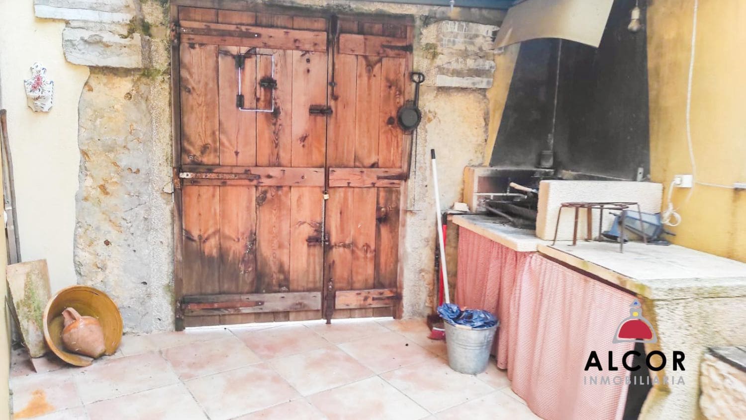 4 chambre Maison de Ville à vendre à La Salzedella avec garage - 99 000 € (Ref: 9379342)