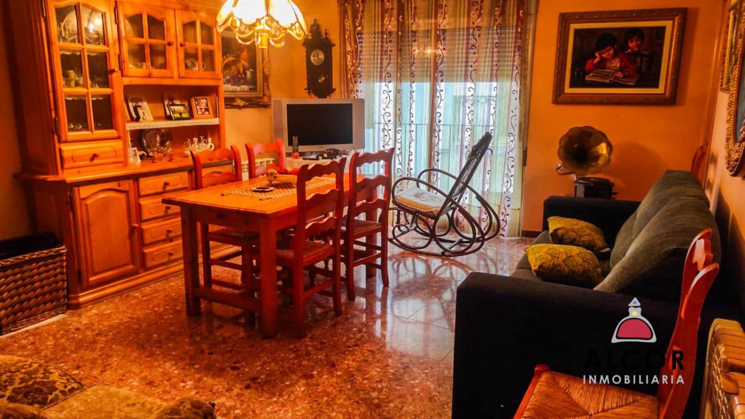 4 chambre Maison de Ville à vendre à La Salzedella avec garage - 99 000 € (Ref: 9379342)