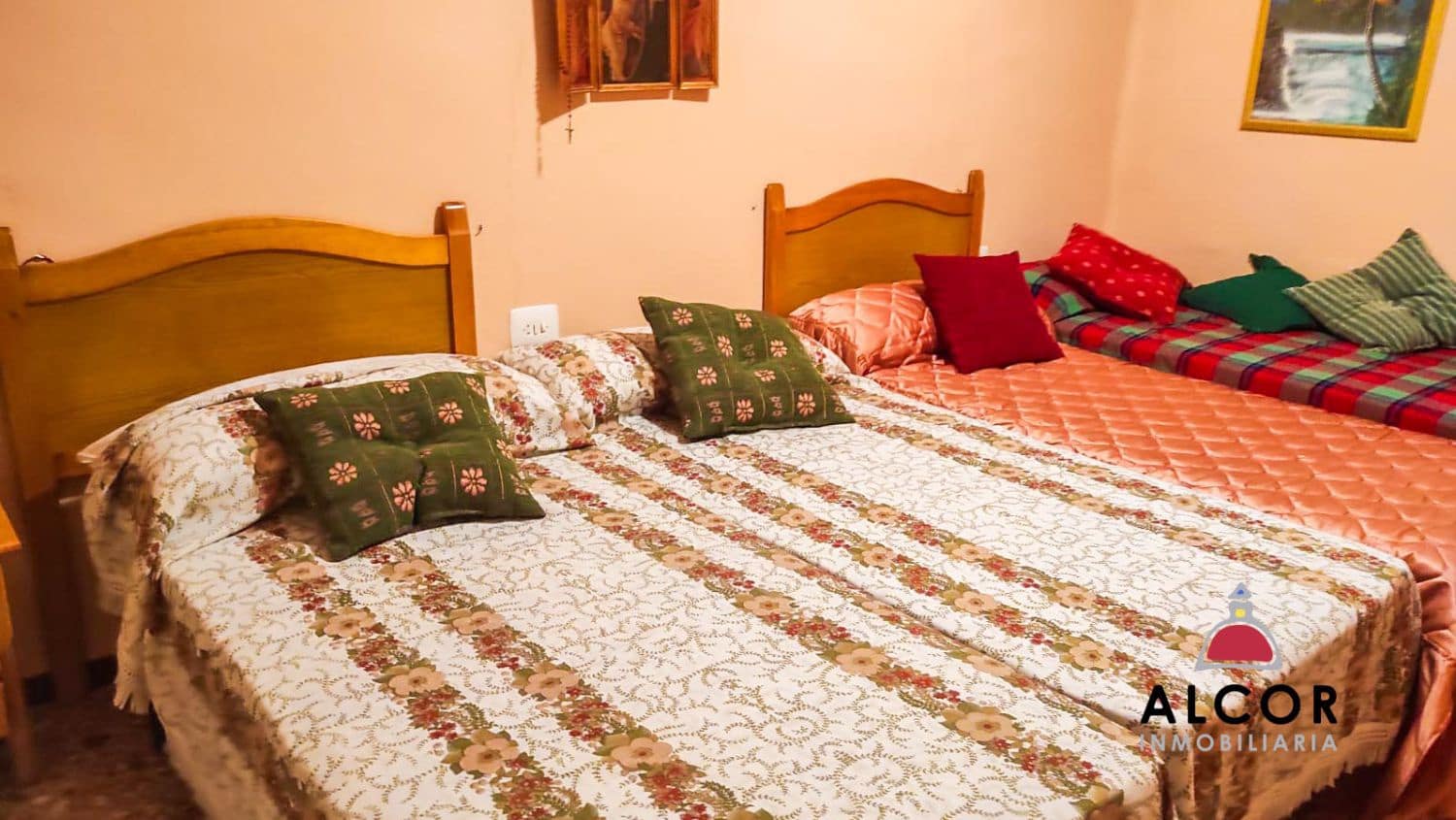 4 chambre Maison de Ville à vendre à La Salzedella avec garage - 99 000 € (Ref: 9379342)