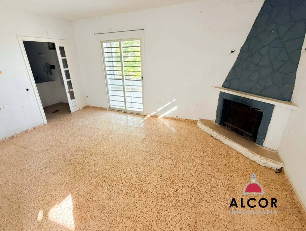 2 slaapkamer Villa te koop in Alcala de Xivert - € 215.000 (Ref: 9393370)