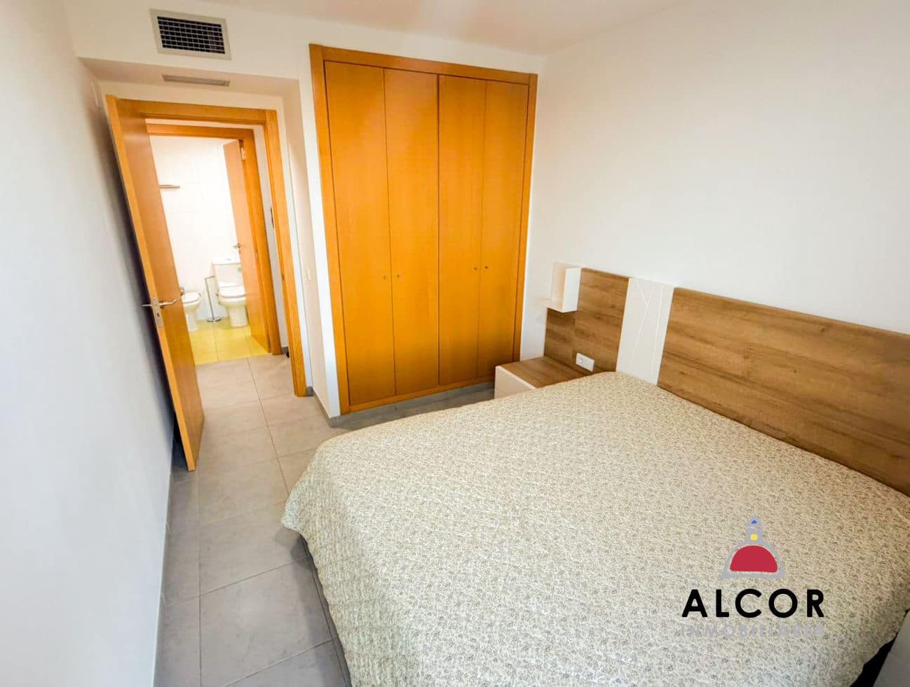 2 soveværelse Lejlighed til salg i Sant Jordi med garage - € 174.100 (Ref: 9400553)