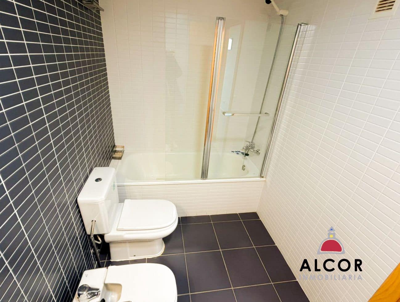 2 soveværelse Lejlighed til salg i Sant Jordi med garage - € 174.100 (Ref: 9400553)