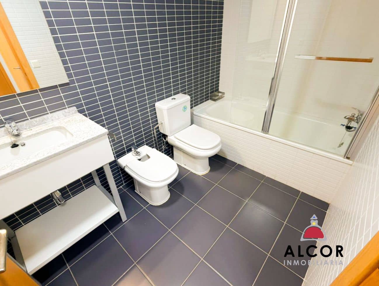 2 soveværelse Lejlighed til salg i Sant Jordi med garage - € 174.100 (Ref: 9400553)