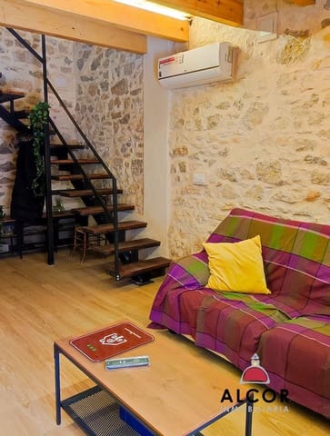 2 bedroom Townhouse for sale in Sant Mateu - € 150,000 (Ref: 9403019)