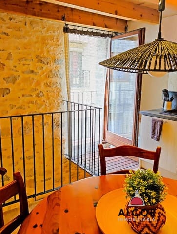 2 bedroom Townhouse for sale in Sant Mateu - € 150,000 (Ref: 9403019)