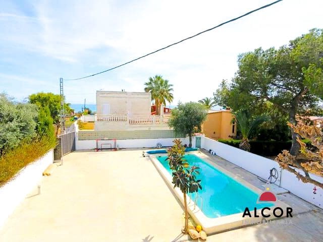 4 soveværelse Villa til salg i Alcossebre, Alcalá de Xivert med garage - € 325.000 (Ref: 9430819)