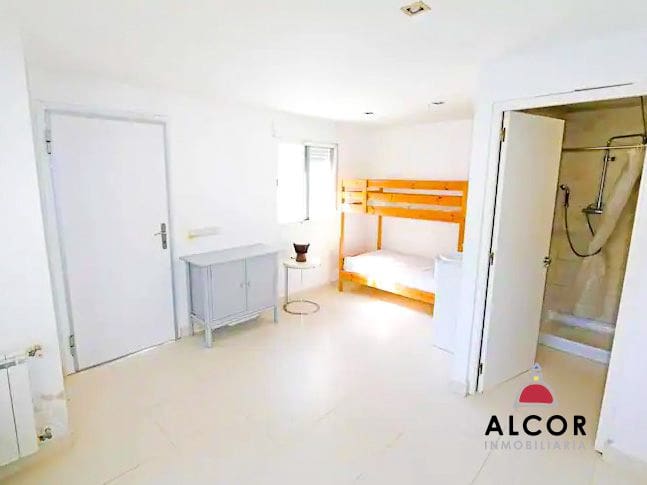 4 sovrum Villa till salu i Alcossebre med garage - 325 000 € (Ref: 9430819)