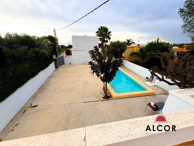 4 soveværelse Villa til salg i Alcossebre, Alcalá de Xivert med garage - € 325.000 (Ref: 9430819)
