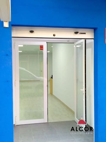 1 slaapkamer Commercieel te koop in Benicarló met garage - € 125.000 (Ref: 9451801)