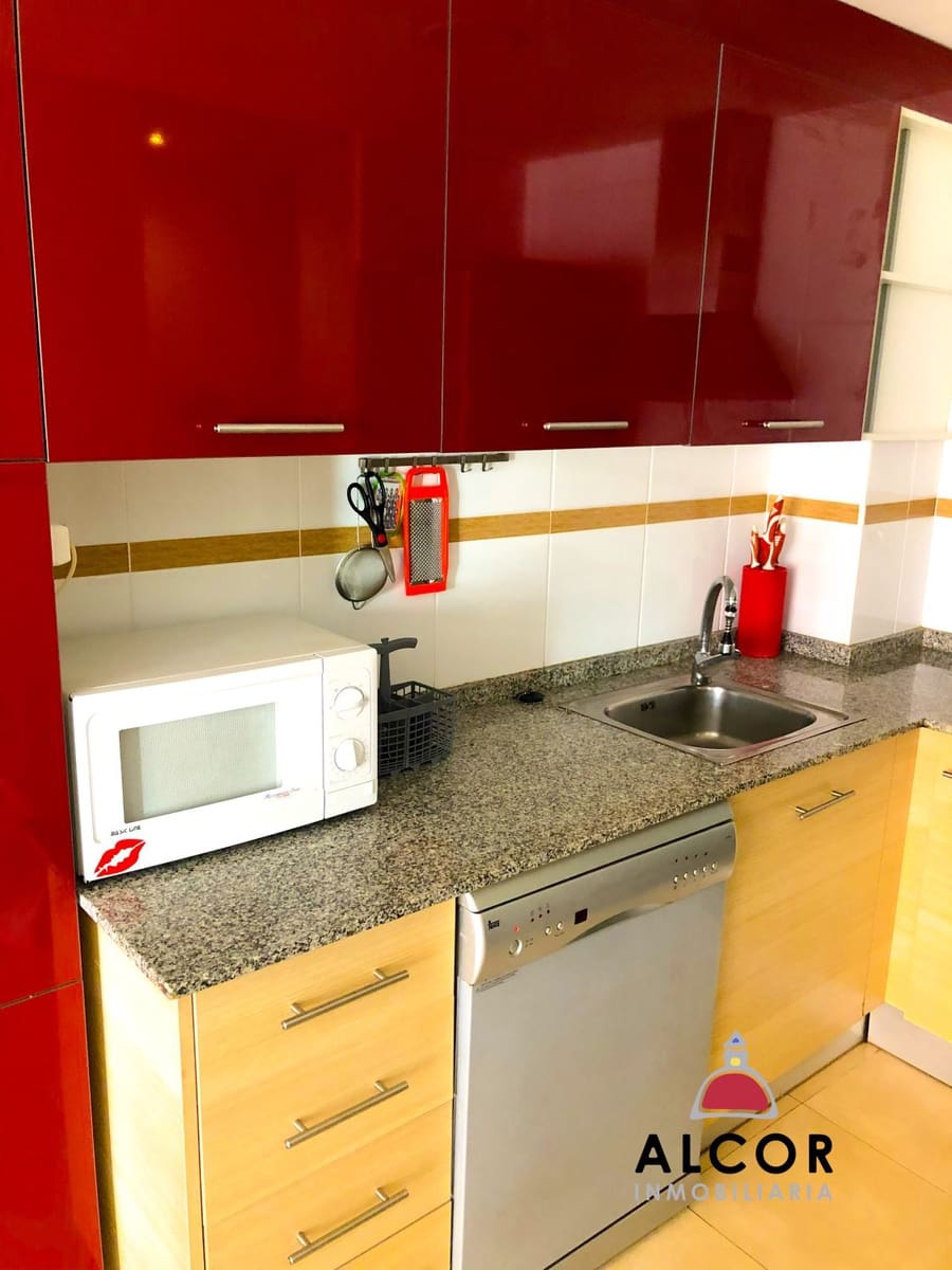 2 bedroom Flat for sale in Oropesa  with garage - € 186,000 (Ref: 9452755)