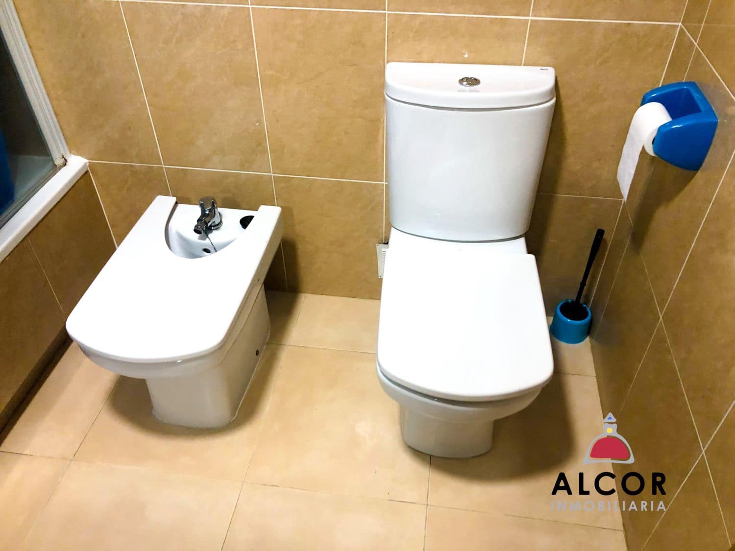 2 bedroom Flat for sale in Oropesa  with garage - € 186,000 (Ref: 9452755)