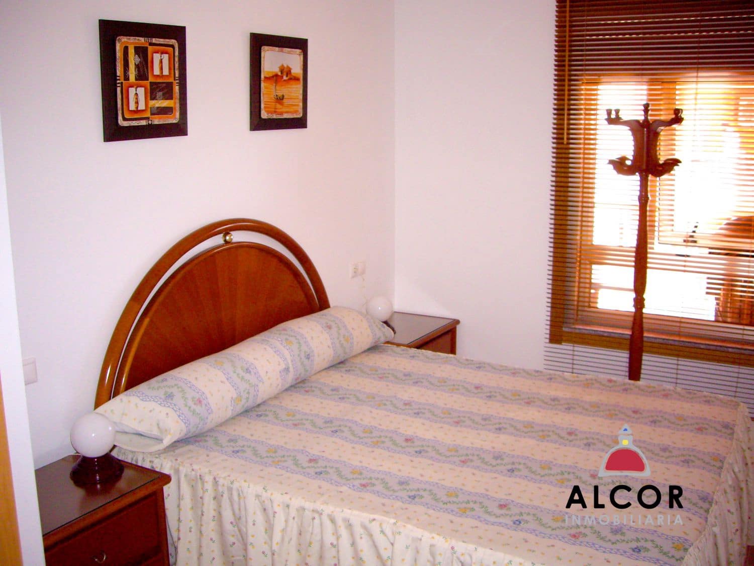 2 bedroom Flat for sale in Oropesa  with garage - € 186,000 (Ref: 9452755)