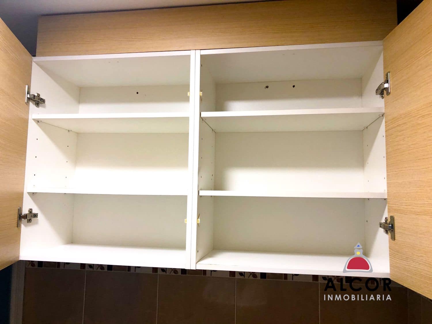 2 bedroom Flat for sale in Oropesa  with garage - € 186,000 (Ref: 9452755)