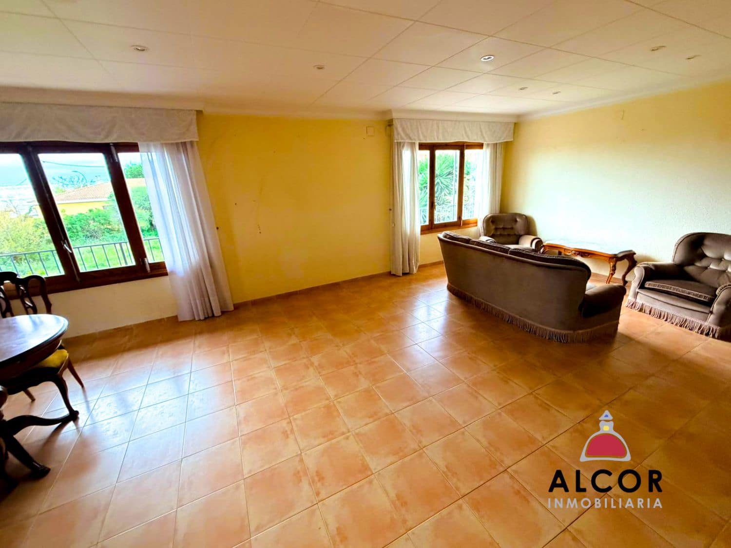 3 slaapkamer Villa te koop in Benicarlo met garage - € 320.000 (Ref: 9455956)