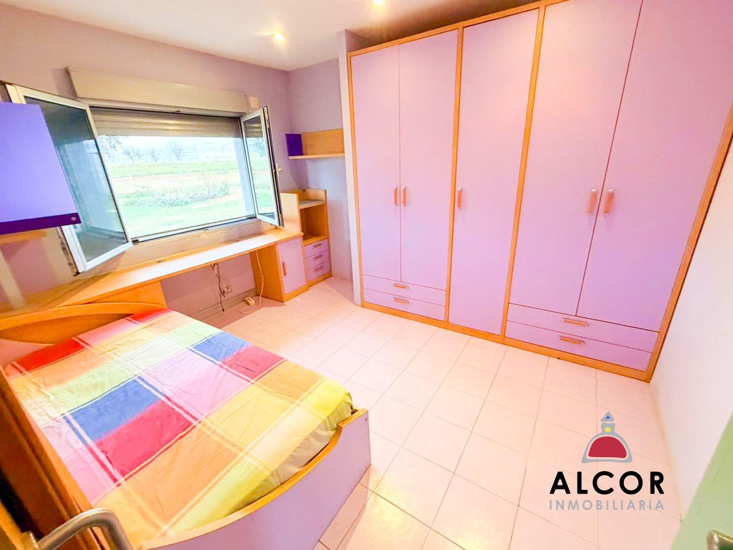 Chalet de 3 habitaciones en Torreblanca en venta - 300.000 € (Ref: 9470331)